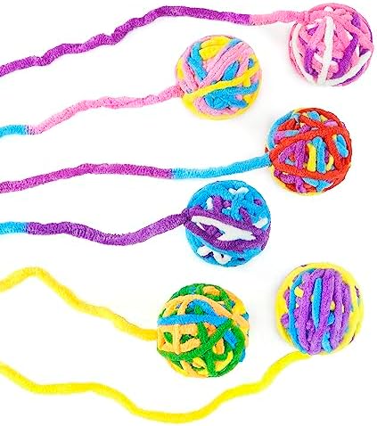 CHIWAVA 6PCS 20" Woolen Yarn Cat Toys Ball with Bell 2" Large Indoor Balls