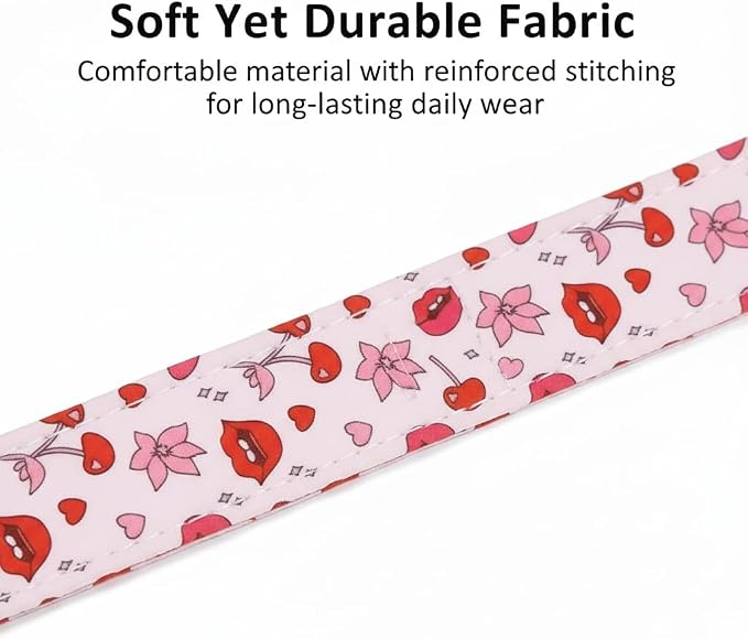 Dog Collar, Girl Dog Collars with Kiess Pattern, Cute Pet Collar with Soft Fabric and Quick Release Buckle, Adjustable for Extra Small, Small Dogs
