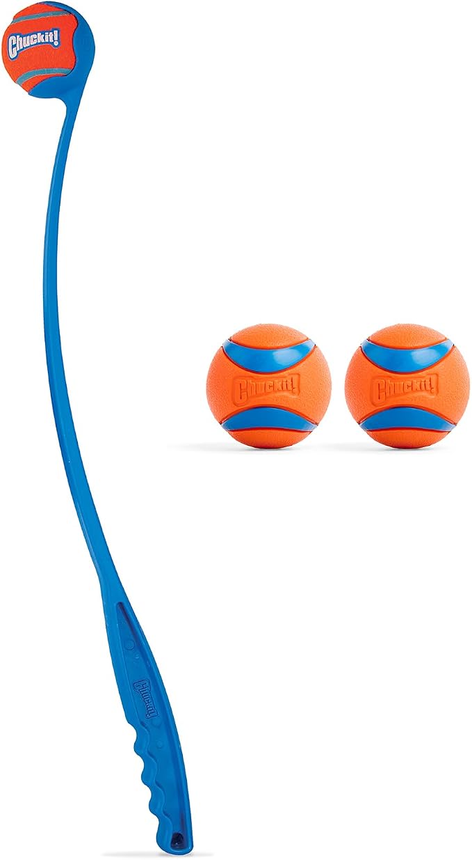 Chuckit! Ultra Ball and Launcher Bundle, Classic 26M with 2 Medium Balls