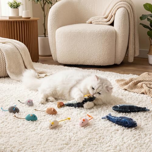 Leitee 12 Pack Cat Toys Bulk Plush Mice Realistic Flopping Fish Cat Toys Set Mouse Dog Toy for Indoor Kittens Puppies to Eliminate Boredom, Multicolored, Not Filled Catnip