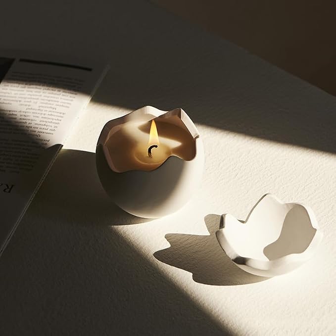 2 Pcs Irregular Egg Shape Soy Wax Candle, Handmade Ceramic Eggshell Candle Holder with Lid, 200g Scented Aromatherapy Candle, Decorative Aesthetic Candle for Bedroom, Living Room, Home Decor Gift