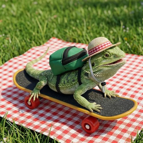 3 Pack Bearded Dragon Toy Set Includes a Bearded Dragon Backpack, an Adjustable hat, and a mini Skateboard Toy, for Small Reptile Pets Such as Lizards, Hamsters, Parrots, and Turtles.（Green）