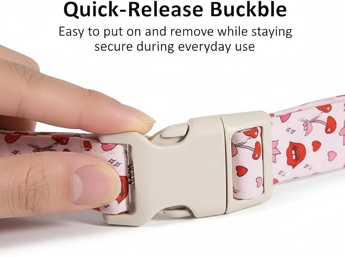 Dog Collar for Medium Dogs, Girl Dog Collars with Kisses Pattern, Cute Pet Collar with Soft Fabric and Quick Release Buckle, Adjustable for Medium Dogs