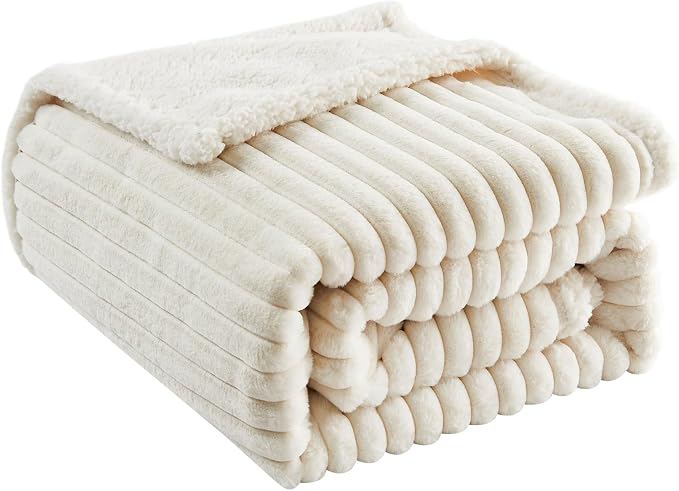 Waterproof Calming Cat Blanket for Indoor Cats, Noiseless Soft Plush Dog Blanket for Pets, 500GSM Thick Faux Fur Pet Throw, Couch Furniture Protector for Puppy, Cream, 25x30IN
