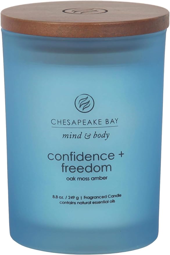 Chesapeake Bay Candle Scented Candle Confidence + Freedom (Oak Moss Amber) Medium Home Décor