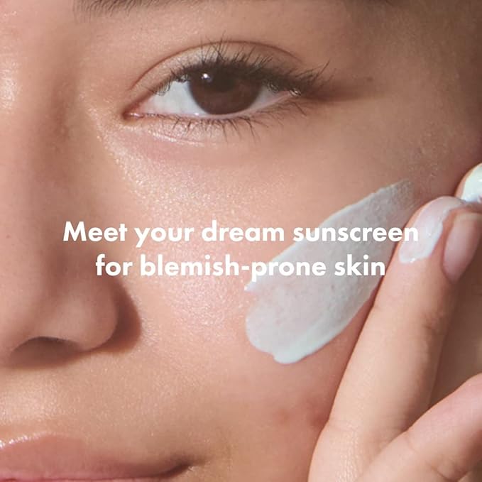 Hero Cosmetics Force Shield Superlight Sunscreen SPF 30 - Everyday Lightweight Sunscreen for Face & Acne-Prone Skin with Zinc Oxide - Fragrance Free 50 ml