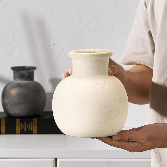 SIDUCAL Spotted Ceramic Modern Vase, 5.8 Inch Rustic Farmhouse Decorative Boho Terracotta Vase for Home Decor, Table, Living Room, Wedding, Shelf Decor, Mantel, Speckled White