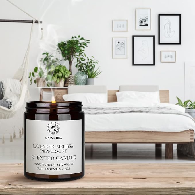 Scented Candle with Essential Oils - Lavender/Lemon Balm/Peppermint - Soy Wax Candles - Aromatherapy Candle - Soywax 150g - Up to 45 Hours Burn Time - Home Scented Candles - Glass Candle Gift