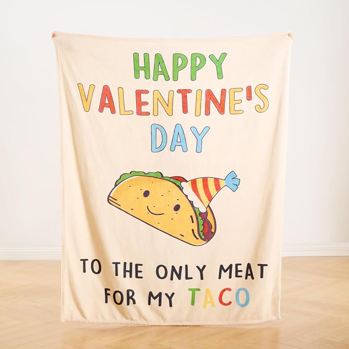 Funny Valentine’s Day Gift for Him or Her – Cute Taco Fleece Throw Blanket, Soft & Cozy Romantic Throw for Couples