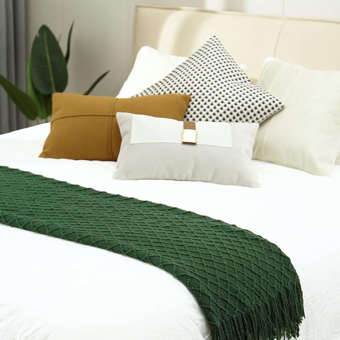 CREVENT Knitted Decorative Throw Blanket for Couch Sofa Chair Bed，Soft Warm Cozy Light Weight for Spring Summer (50''X60'' Forest Green Christmas Green)