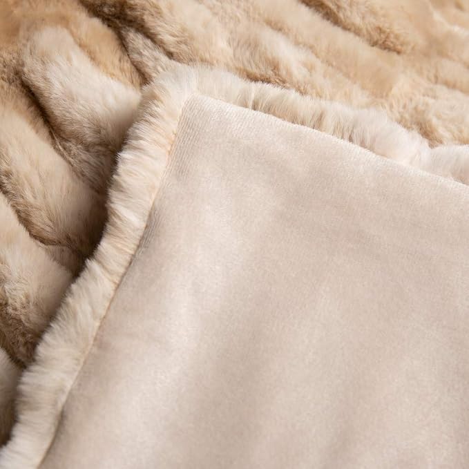 BATTILO Luxury Faux Fur Throw Blanket for Couch, 50"x60", Tie-dye-Beige
