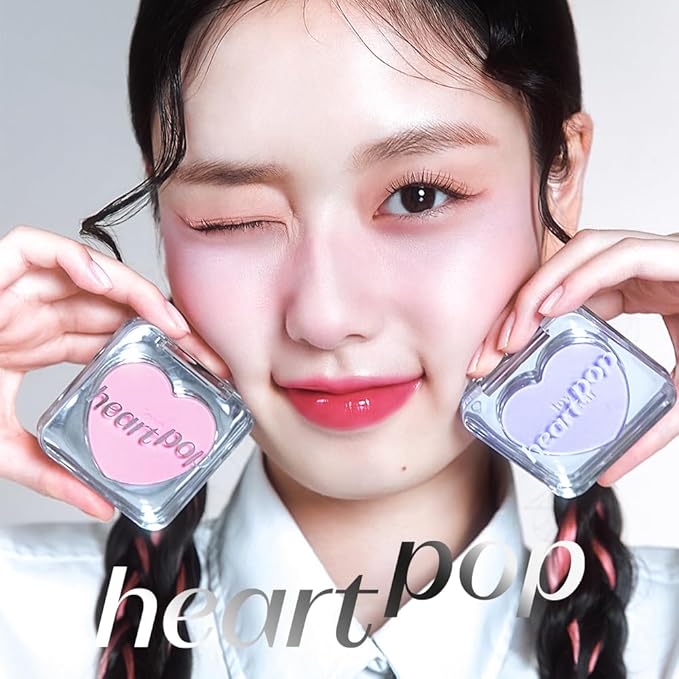 ETUDE Heart Pop Blush, Cool Berry Cheek Color, Natural Highlight & Glossy Finish, Lightweight Formula, Compact 0.2 oz – Squeeze Berry
