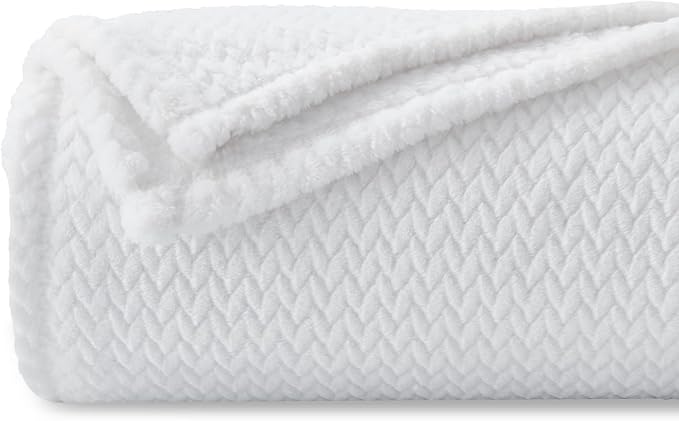 NEWCOSPLAY Fleece Leaves Pattern Twin Blanket, White, 60"x80" | Super Soft Throw Blanket, Lightweight Cozy Bed Sofa Blanket, Premium Silky Flannel Fleece, Travel Blanket for All Season Use