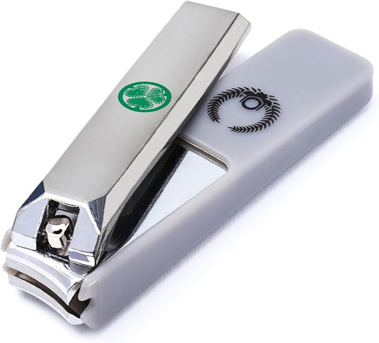 Japanese Nail Clippers, Curved Carbon Steel Blade, Made in Seki Japan, Built-in Nail File & Clippings Catcher, Samurai Design, Fingernail & Toenail Nail Trimmer (Tokugawa Ieyasu)