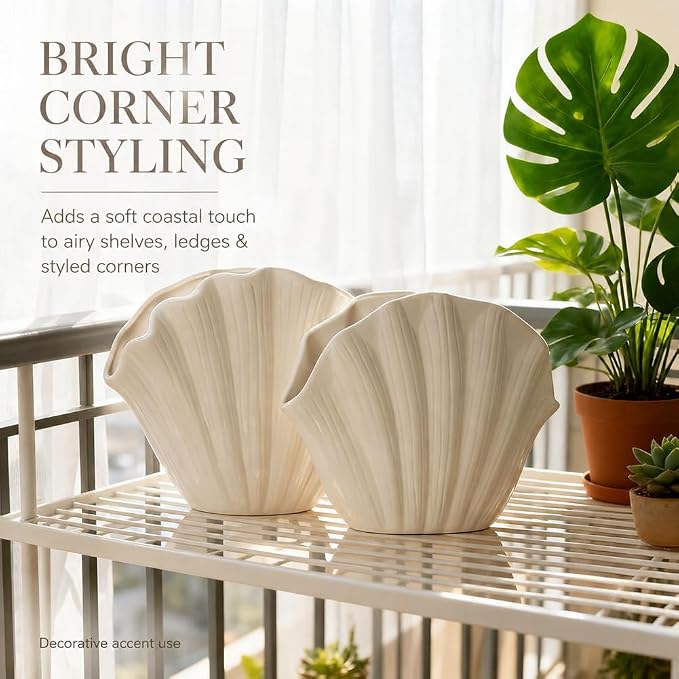 Seashell Vase Set of 2, White Ceramic Shell Vase 6.3" & 5.7", Coastal Sea Shell Vases Decor for Dried Flowers Faux Stem, Beach Nautical Table Decor, Scalloped Aesthetic Vases for Home Accents