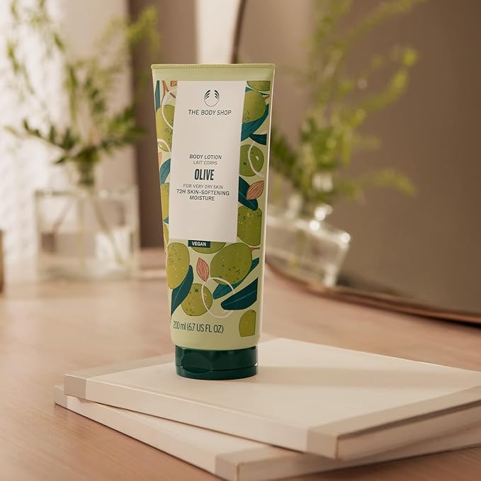 The Body Shop Olive Body Lotion – Nourishes and Softens Very Dry Skin – Vegan – 6.7 oz