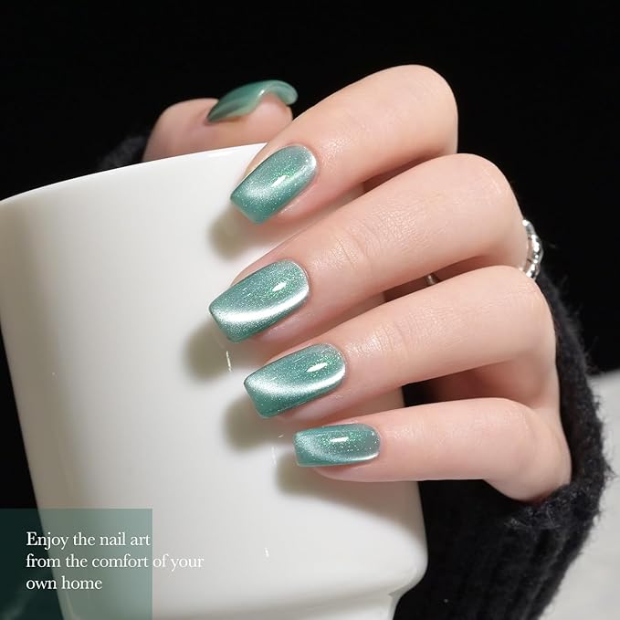 GAOY Teal Cat Eye Gel Nail Polish, 16ml Green Glitter Holographic Nail Polish with Magnet, Reflective Translucent UV Gel, 2930 Shimmering Lake