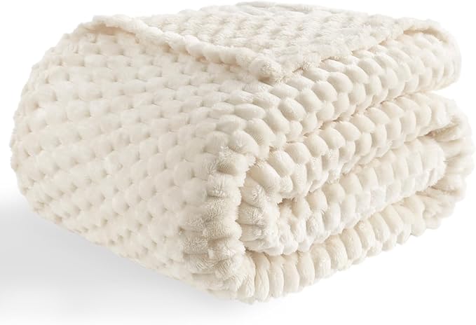 Bnuitland Ivory Flannel Throw Twin Size Blanket (60X80 inches), 300 GSM Fleece Cozy Warm Soft Home Decor Lightweight Bed Blanket for Adults, Suitable for All Seasons.