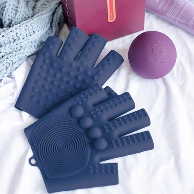 Pure Romance in Good Hands | Double-Sided Silicone Massage Gloves for Hands | Drive Them Wild with Textured Massage Tools for Back and Neck Stimulation