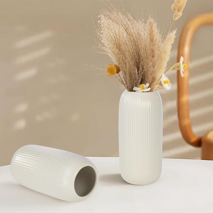Ceramic Vase for Flowers – Modern Small Ribbed Textured Flower Vase for Home Decor, Pampas Grass, Decorative, Farmhouse, Coffee Table, Kitchen Centerpieces, Bookshelf and Home Living (Beige)