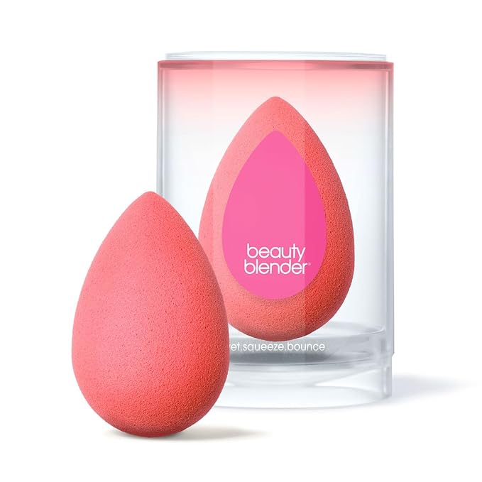 Beautyblender® | Beautyblusher Mid-Sized Beauty Blender Makeup Sponge for Cream & Powder Blush, Super-Soft Foam, Made in USA, Reusable, Washable, Streak Free Application, Vegan, Cruelty Free