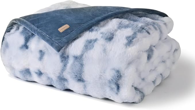 Faux Rabbit Fur Bubble Throw Blanket, 50"x60", Cloud Blue | Ultra Soft, Luxury Faux Rabbit Fur Throw, Thick Warm Bubble Blanket, Cozy Fluffy Reversible, for Bed, Couch, Chair, Sofa