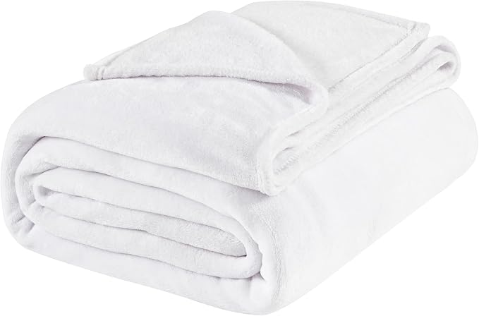 BEDELITE Fleece Blanket Soft Plush King Size Bed Blanket White 108"x90" | Ultra Soft Fleece, Plush Microfiber, Lightweight Warmth, All Season Comfort, Fade Resistant, Machine Washable