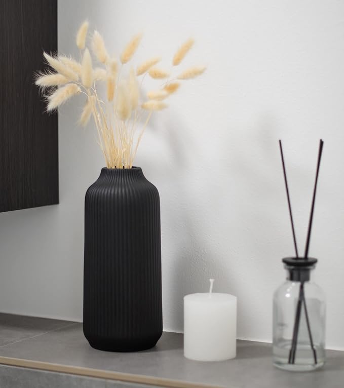 flature Ceramic Vase in Nordic Style, Decovase Large for Pampas Grass as Boho Deco, Vase Black Matt 8 inch for Flowers, Scandinavian Design Home Decoration for Fresh Flowers, Dried Flowers (Size M)