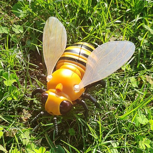 Tipmant Realistic RC Honey Bee Remote Control Insect Animal Vehicle Car Prank Toys Pet Cat Dog Teasing Kid Birthday Gifts