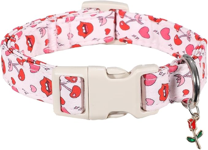 Dog Collar, Girl Dog Collars with Kiess Pattern, Cute Pet Collar with Soft Fabric and Quick Release Buckle, Adjustable for Extra Small, Small Dogs