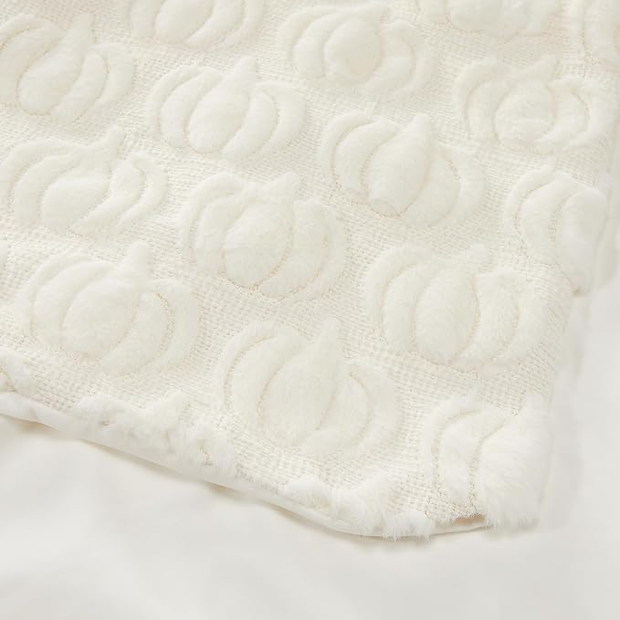 Tegeme Fall Halloween Pumpkin Throw Blanket 50" x 60", 3D Pumpkin Pattern Faux Rabbit Fur Fleece Blanket, Soft Cozy Rust Autumn Throw for Couch Sofa Bed, Thanksgiving Gift for Women Mom(Beige)