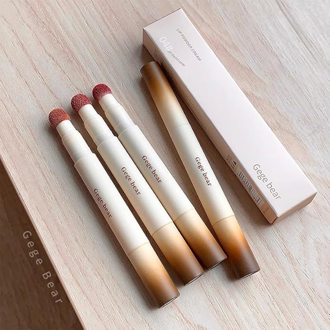 4 Pack velvet Matte Lip Cream set and Velvet Matte Lasting Lip Gloss set can create beautiful velvet matte lip makeup, suitable as a gift for women, girlfriends or family members.