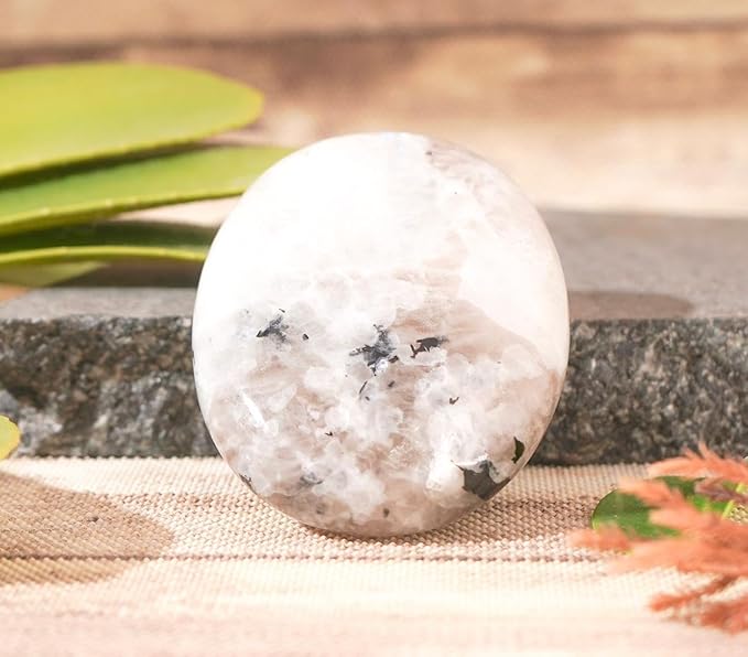 Large Natural Moonstone Gemstone Polished Palm Stone Healing Crystals Thick Natural Reiki Worry Stone Energy Balancing Anxiety Stress Relief Meditation 1 Pc