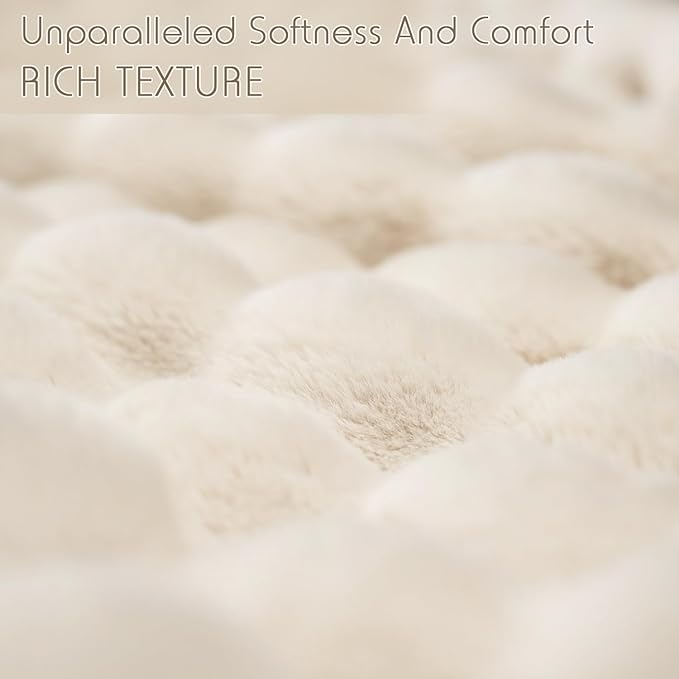 Super Comfort Oversized Warm Thick Bubble Luxury Plush Rabbit Faux Fur Throw Blanket, Fluffy Blanket,Soft Cozy Blanket for Couch Chair Bed Sofa Living Room (White, 75inX90in)