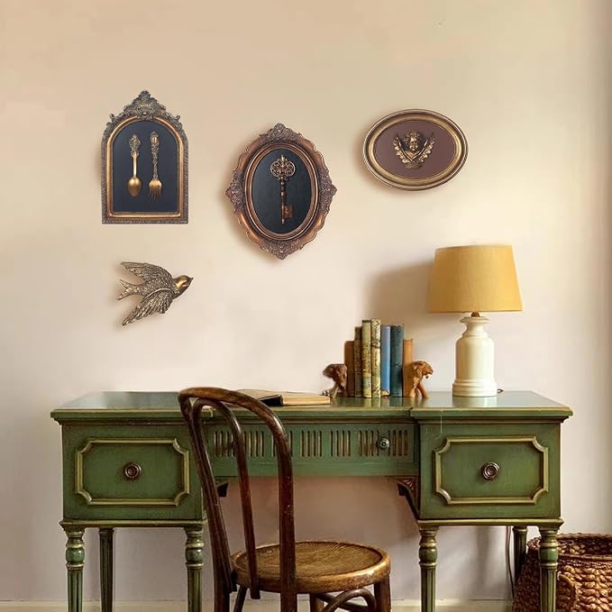 S-MANTIS Vintage Wall Sculpture, Antique Pediment, Hallway Wall Art, Hand Painted Wall Decoration With Embossed Intricate Key Design, Oval Aesthetic Room Décor, Gallery, Unique Gift (Antique Gold-Key)