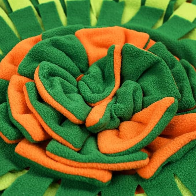 Ferret Cats Snuffle Mat Fleece Foraging Mats Interactive Feeding Toy Small Animal Rabbit Guinea Pig Rat Hamster Anti Slip Treat Dispenser Slow Feeder (Carrots)