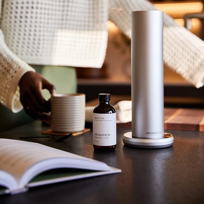 AromaTech White Tea Aroma Essential Oil Blend: Luxury Hotel Inspired Aromatherapy with White Tea, Orange & Palo Santo for Ultrasonic Diffusers & Nebulizers (500 mL)