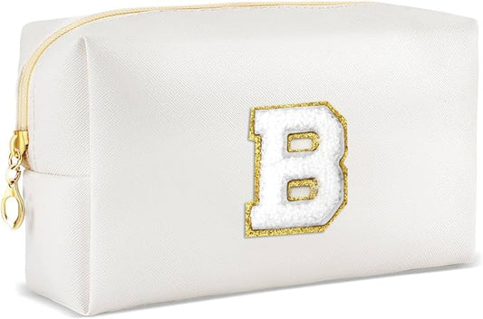 URSKYTOUS Gifts for Girls Initial Makeup Bag Personalized Cosmetic Bag with Zipper Cute Travel Toiletry Bags Waterproof PU Preppy Makeup Pouch Birthday Gift for Teen Girls Women(White B)