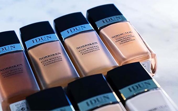 IDUN Minerals Liquid Norrsken Foundation - Silky Smooth Coverage - Luminous, Dewy Finish for Dry and Dull Skin - Water Resistant and Vegan Makeup - 209 Svea - Warm Medium - 1.01 oz