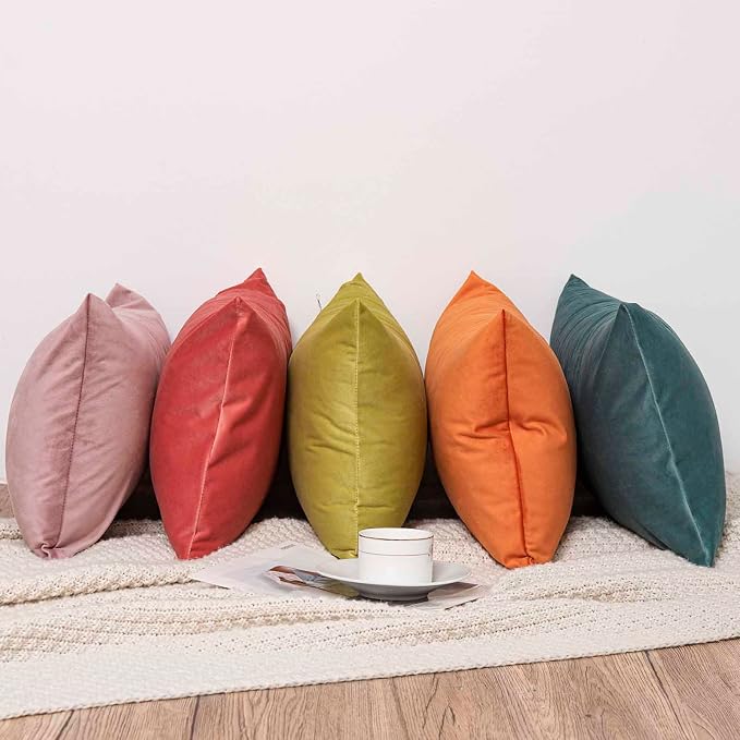 18x18 Throw Pillow Covers Decorative Velvet Cushion Covers Set of 2,Emerald | Soft Pillow Cases with Invisible Zipper for Modern Couch Sofa Bed Living Room Bedroom Home Decor