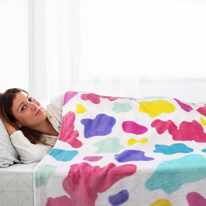 HSEEC Blankets & Throws Queen Size Soft Fleece Blanket Throw Cozy Blanket for Bed Throw 90x90 inches