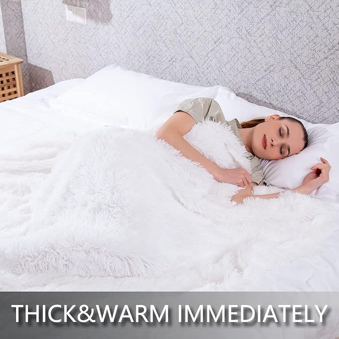 YUSOKI Long Faux Fur Throw Blanket, White,50" x 60" | Ultra Soft, Lightweight for All Season Use, stays fluffy after repeated washes, Perfect Gifts, Machine Washable