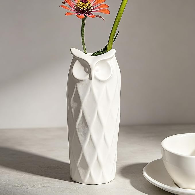 Owl Ceramic Vase Set of 2 for Living Room Bedroom 9.45'' and 8.27'' Modern White Fake Flower Plant Vases for Home Decor Office Table Shelf Fireplace Retro Rustic Farmhouse Vintage Classic Gift