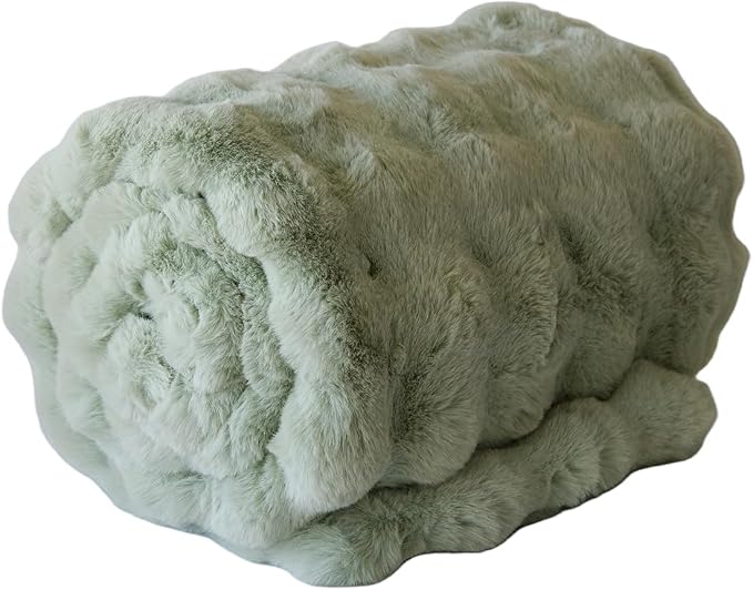 Super Comfort Oversized Warm Thick Bubble Luxury Plush Rabbit Faux Fur Throw Blanket, Fluffy Blanket,Soft Cozy Blanket for Couch Chair Bed Sofa Living Room (Sage Green, 50inX60in)