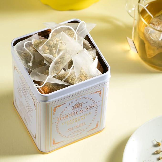 Harney & Sons Chamomile Herbal Tea, 20 Sachets in Classic Tin – Premium Egyptian Chamomile, Caffeine-Free, Relaxing Floral Herbal Tea