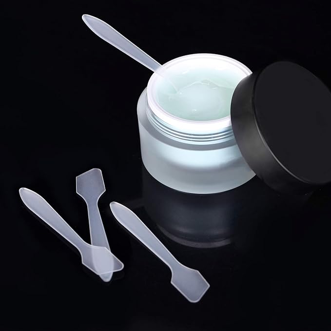 200 Pack Small Cosmetic Spatulas 3.2 Inch Mini Makeup Spatula Disposable Plastic Facial Skincare Face Mask Spatula (Translucent)