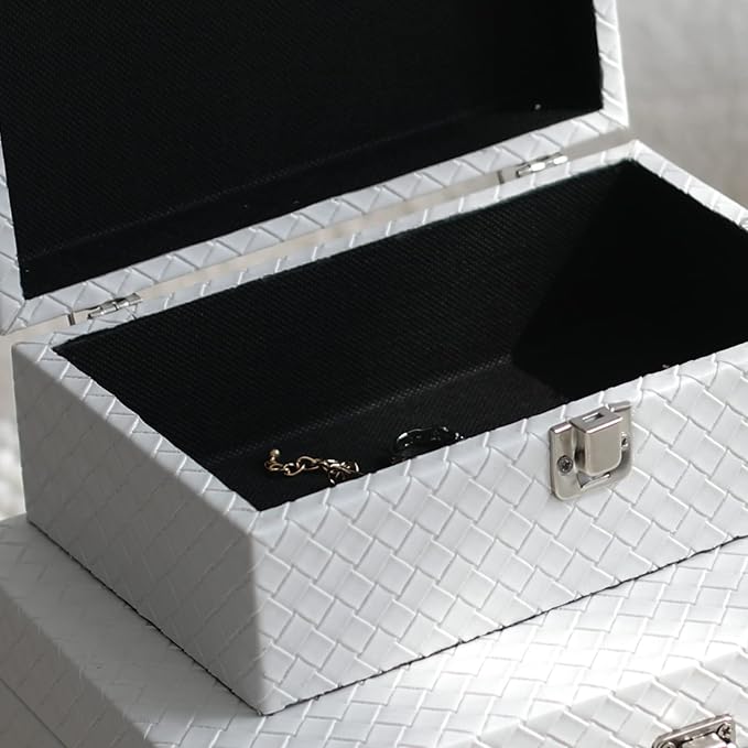DECOR4SEASON Faux Leather Decorative Jewelry Storage Organizer Boxes Set of 2, White | Modern White Box for Vanity, Entryway & Coffee Table Décor