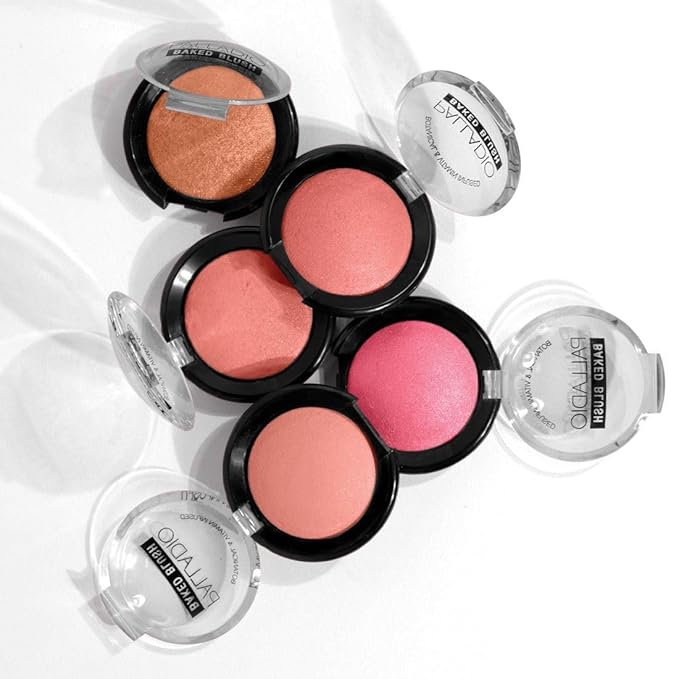 Palladio Baked Blush, Highly Pigmented Shimmery Formula, Easy to Blend and Highly Buildable, Apply Dry for a Natural Glow or Wet for a Dramatic Luminous Look, Long Lasting for All day Wear, Berry