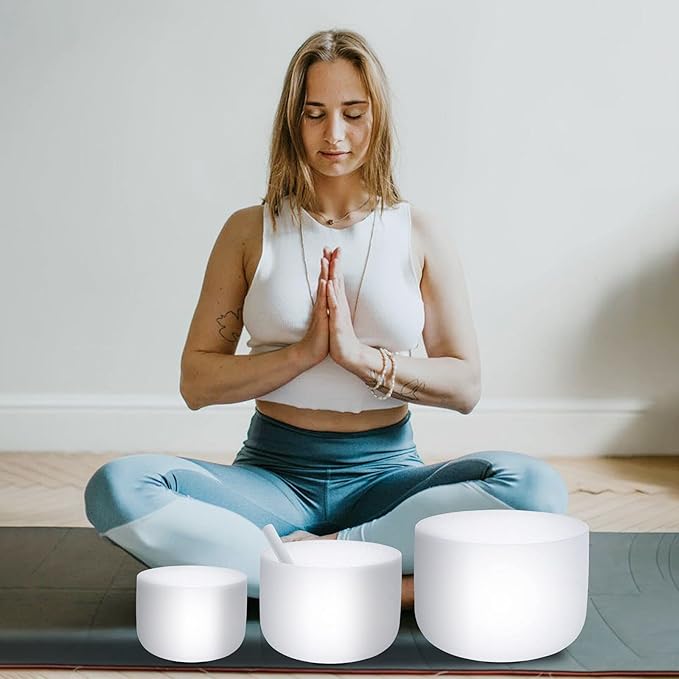 SOLSHINE 3PCS 8inch 10inch 12inch Crystal Singing Bowl Set 432Hz,Ｃ F B Chakra Tuned with Sounds Bowl Mallet Suede Strikers and O-rings, Carry Bag for Meditation, Yoga, Spiritual, Body Healing