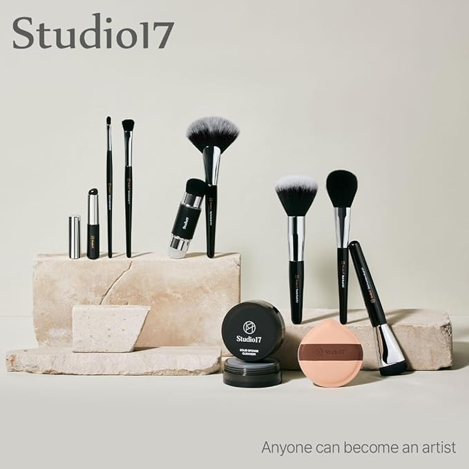 Dual Ended Silicone Tip Blush Brush | Korean Olive Young Makeup Tool for Contouring & Blush Application | Skin-Friendly Non-Irritating Professional Face Makeup Brush